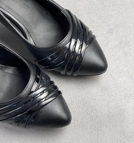 پاشنه دار مدل نوار پلیسه